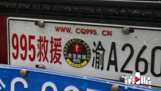 DƬ